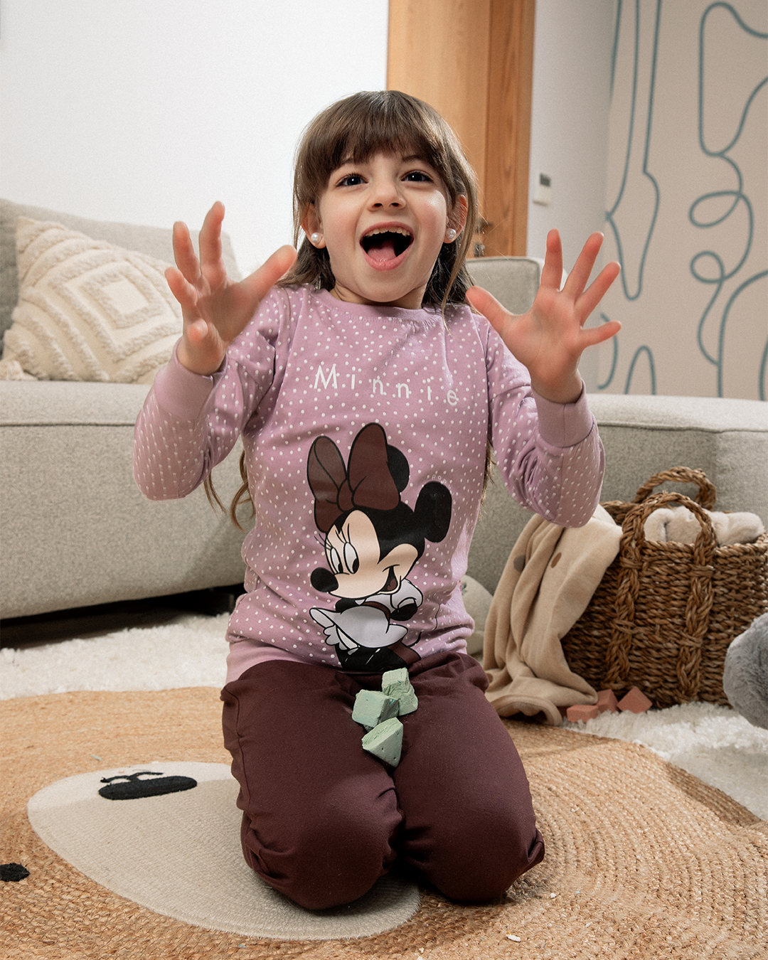Minnie Mouse girls' off-the-shoulder pajamas