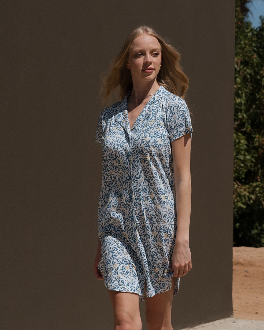 Classic Button up Shirt Blue nature