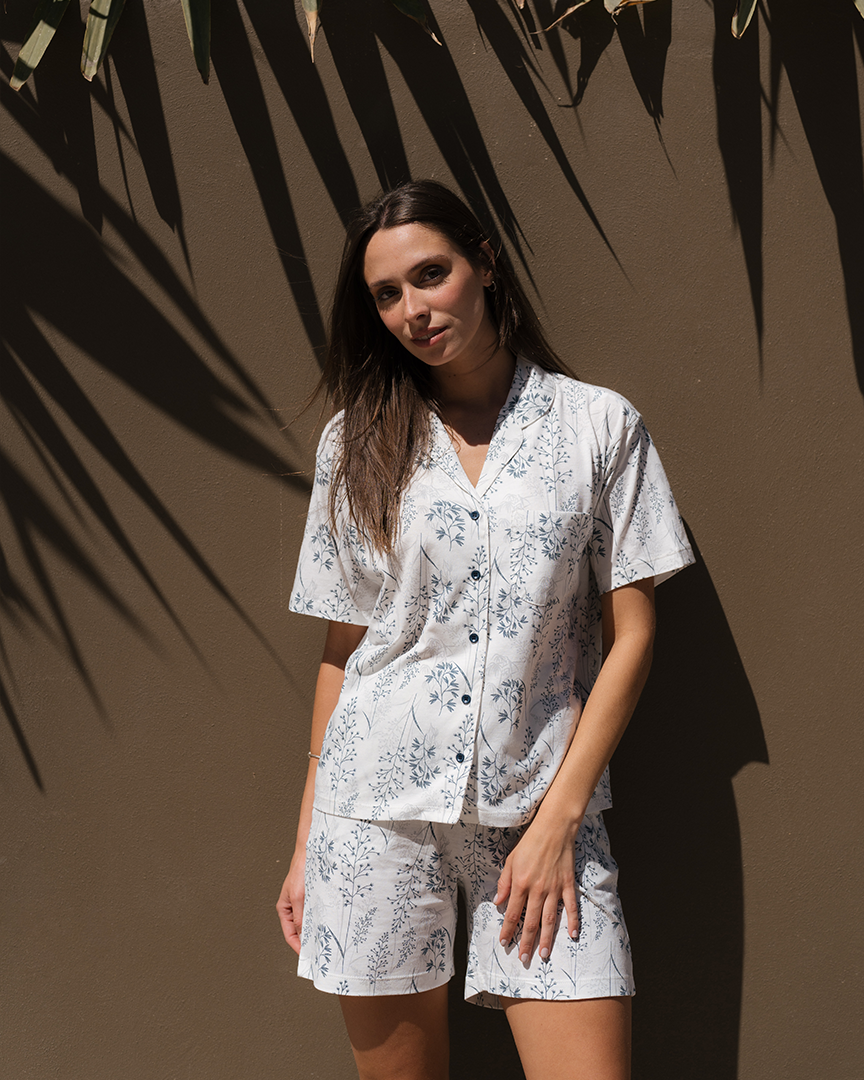 Random Flowers Women's half sleeve pajamas