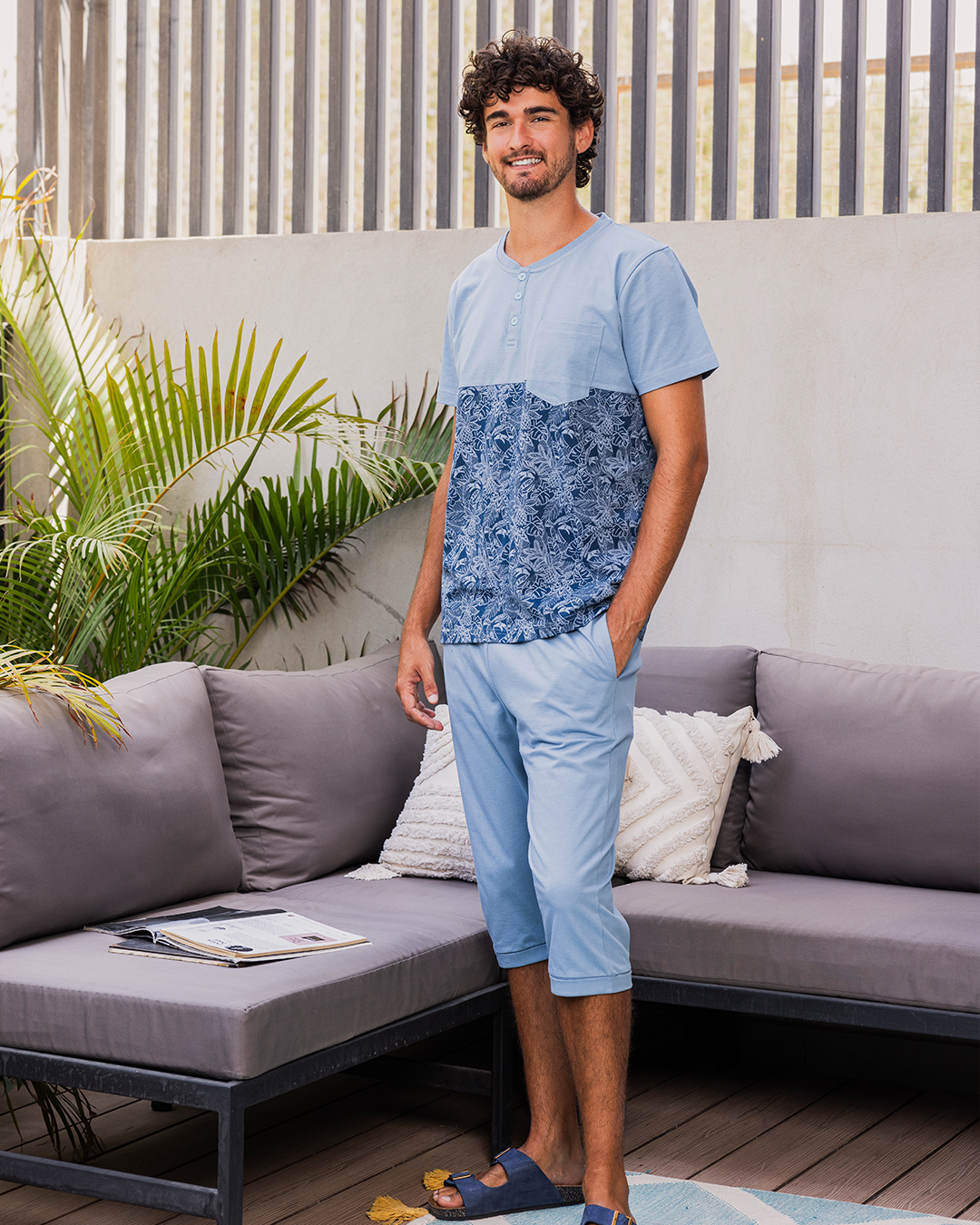 Summer vibes بيجاما رجالي نص كم و بنتكور قطن