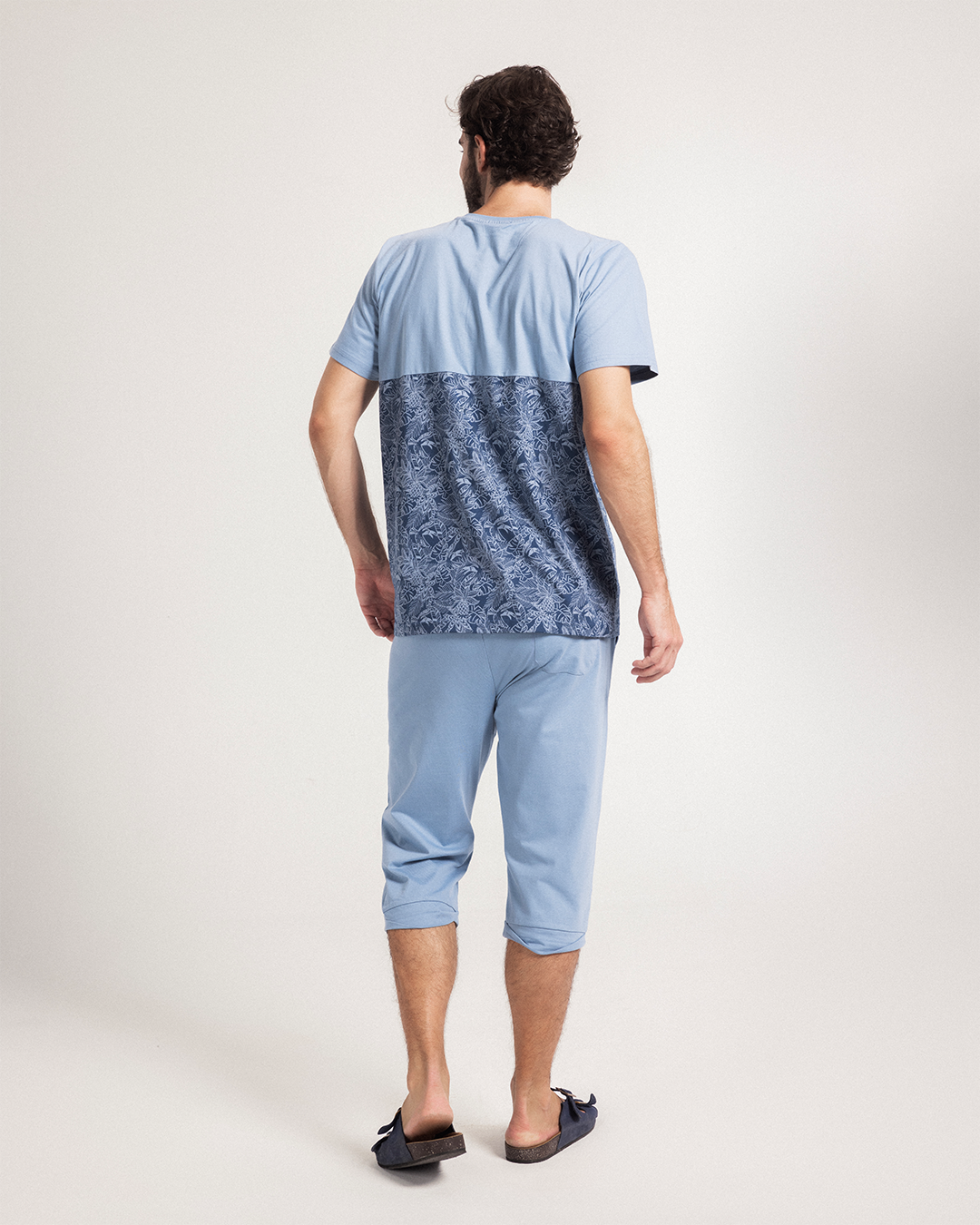 Summer vibes بيجاما رجالي نص كم و بنتكور قطن