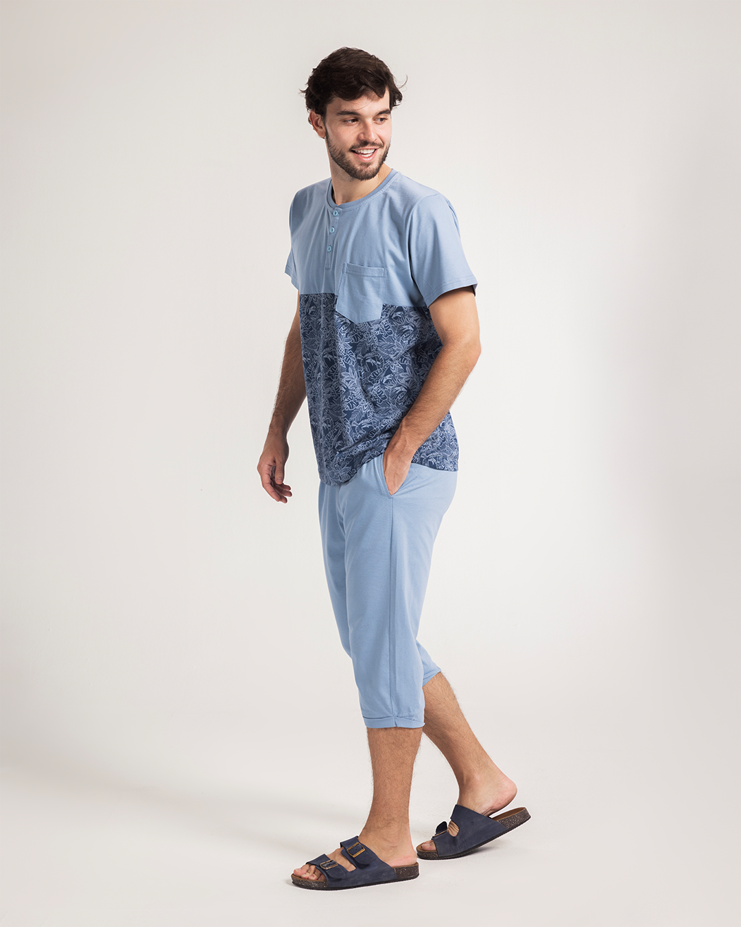 Summer vibes بيجاما رجالي نص كم و بنتكور قطن