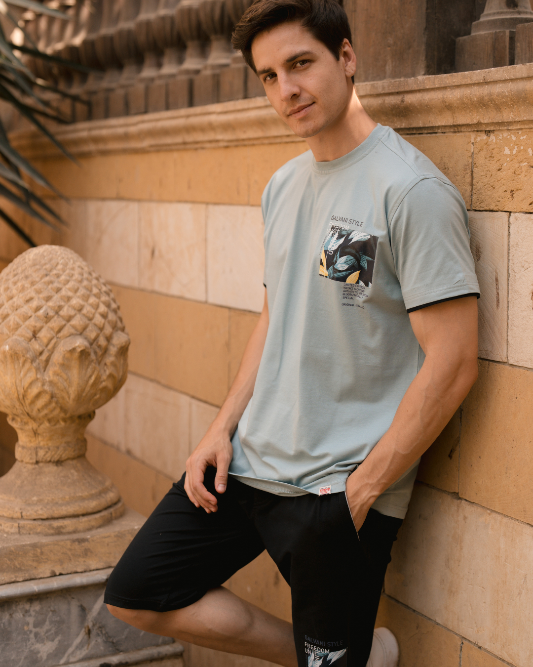 GLV FREEDOM  بيجامه رجالي حوض شورت طابعة علي الصدر