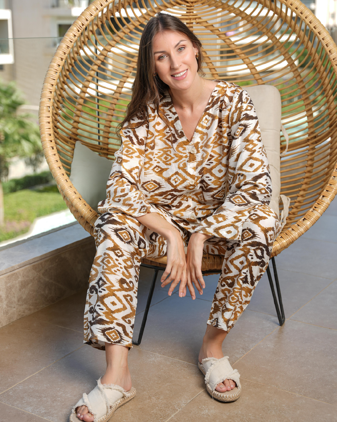 Linen Kimon Set طقم حريمي بزراير وبنطلون كتان