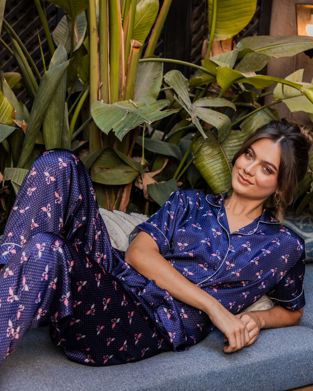 Flamingo Women's satin pajamas with half sleeves and printed trousers