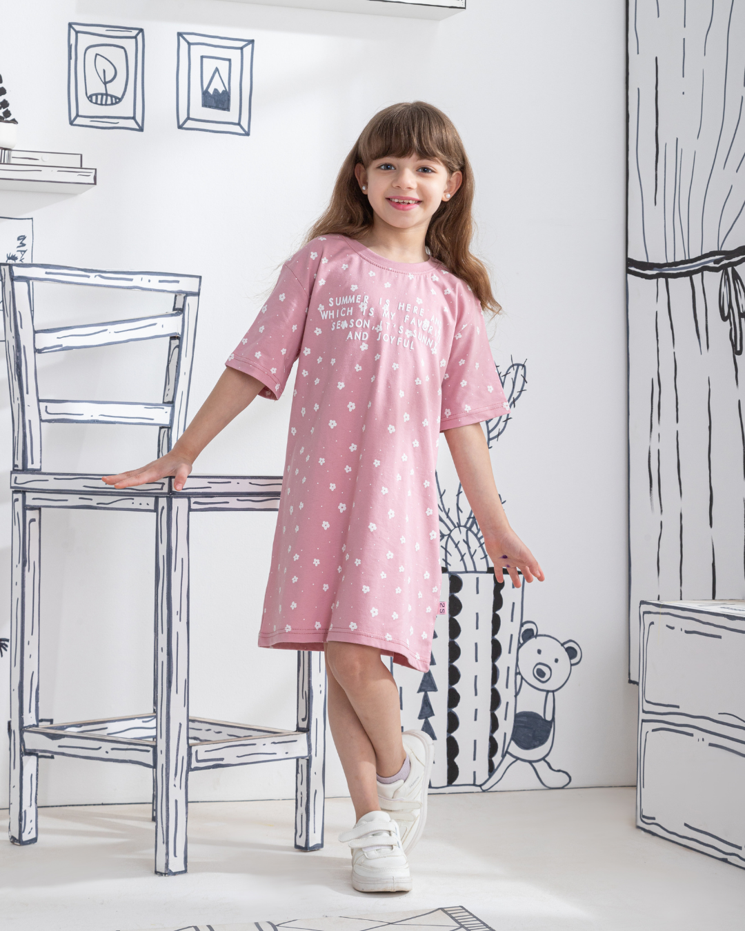 Summer is here كاش مايوه بناتي نُص كُم