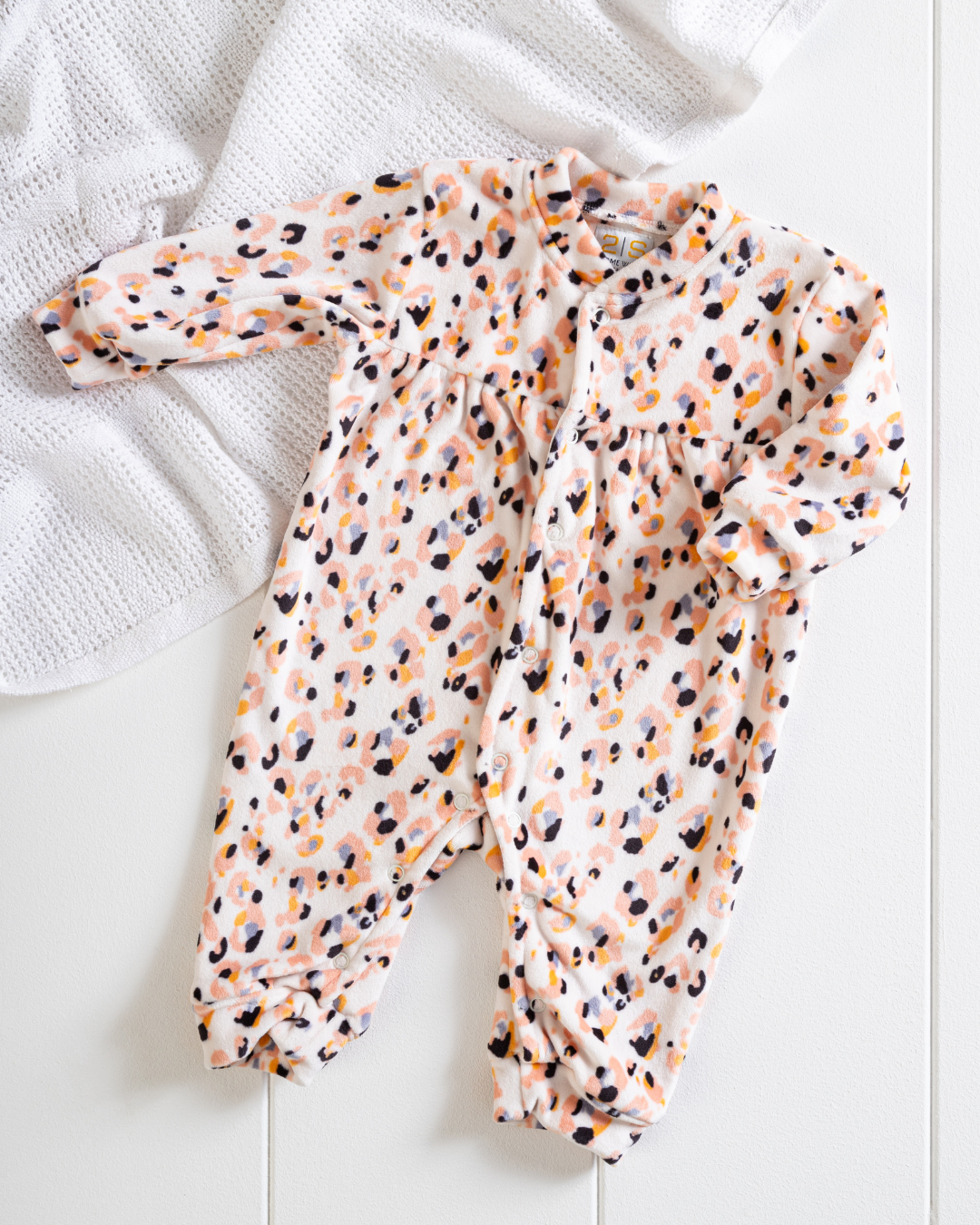 Leopard Family Baby girl sleep suit 