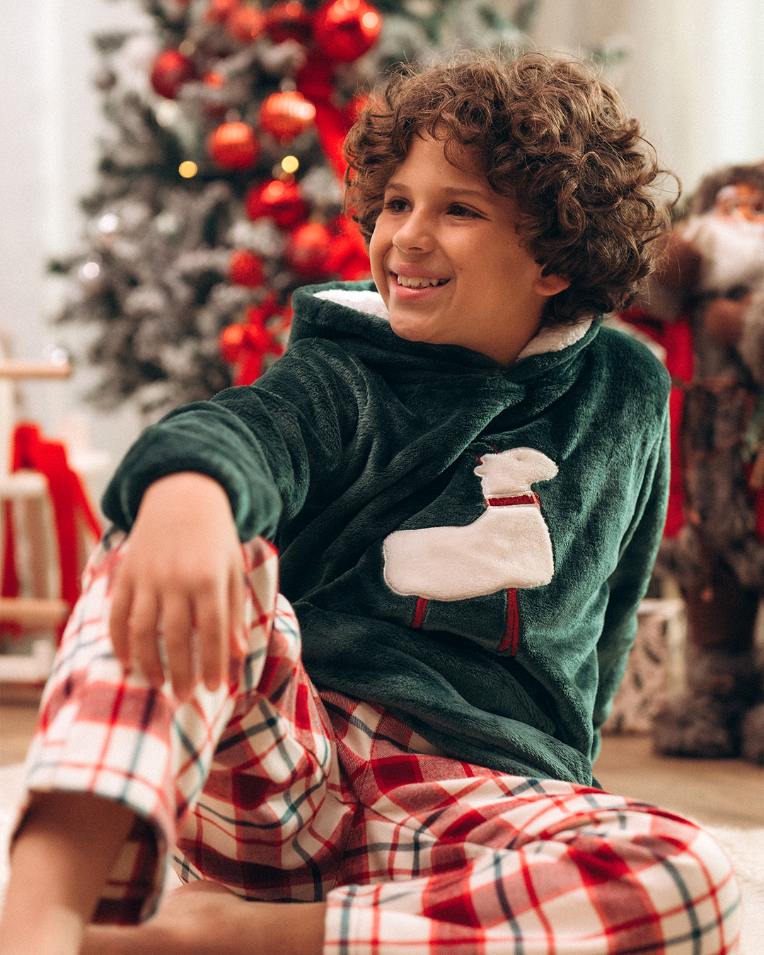 Merry Christmass بيجاما اولادي وبناتي بكابيشون بولار * فييلا