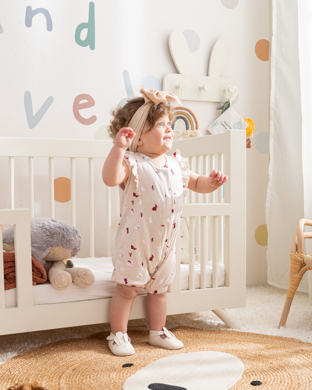 Bunnies New born girl sleepsuit