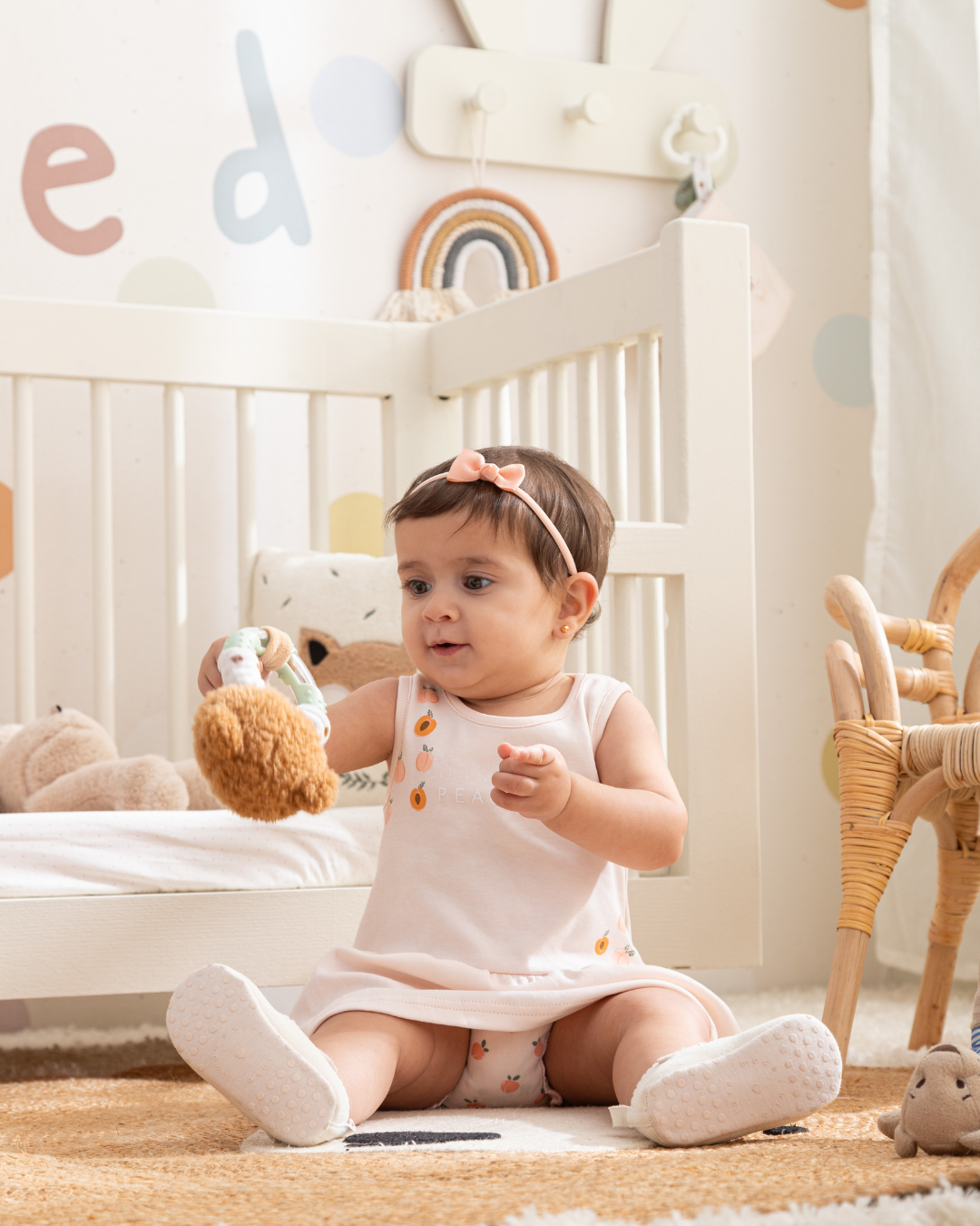 It's Season of peaches فستا بناتي كَت