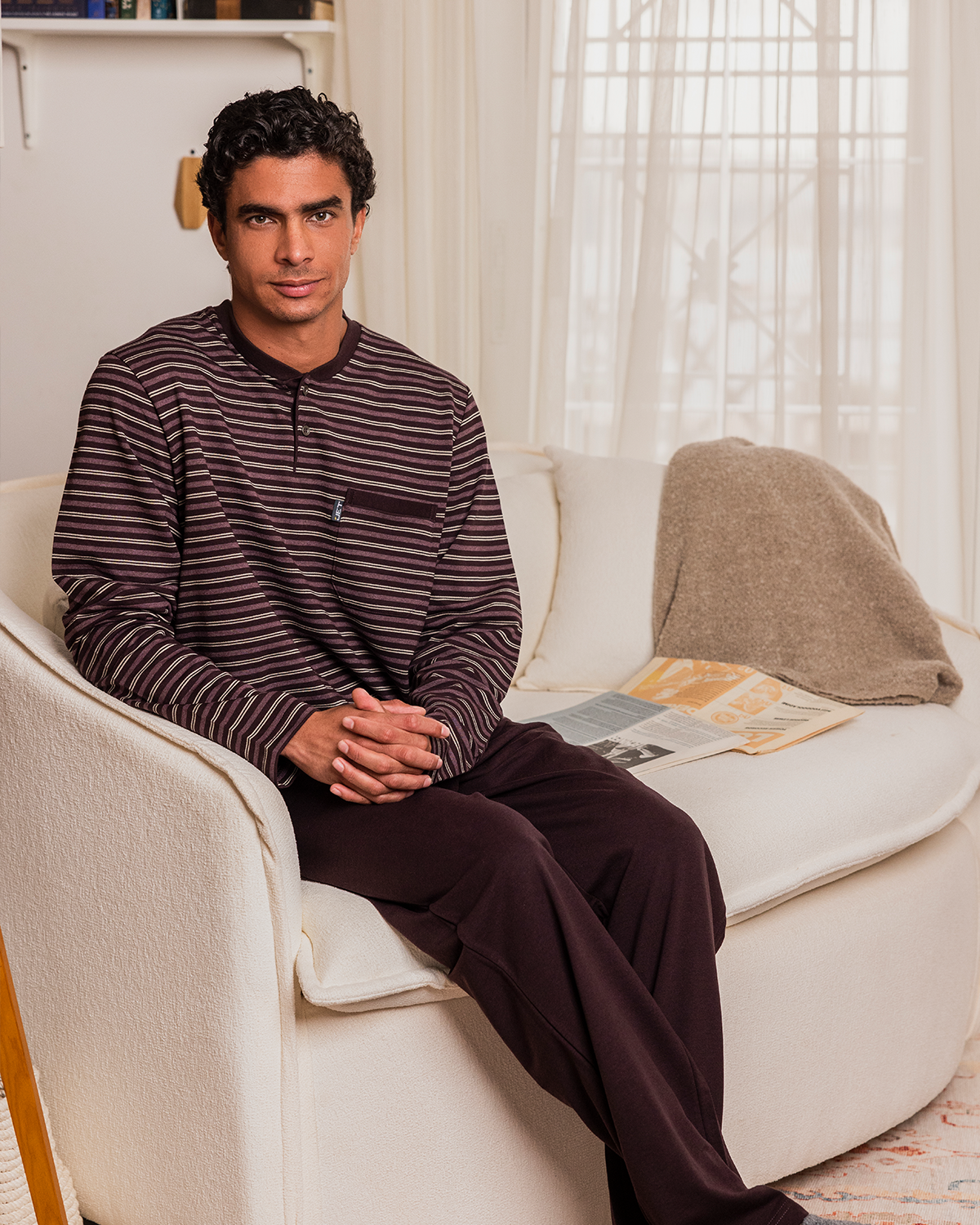 بيجاما رجالى مقلم عرضى * سادة ، جاكيت مقلم عرضى كم طويل مع رقبه روند