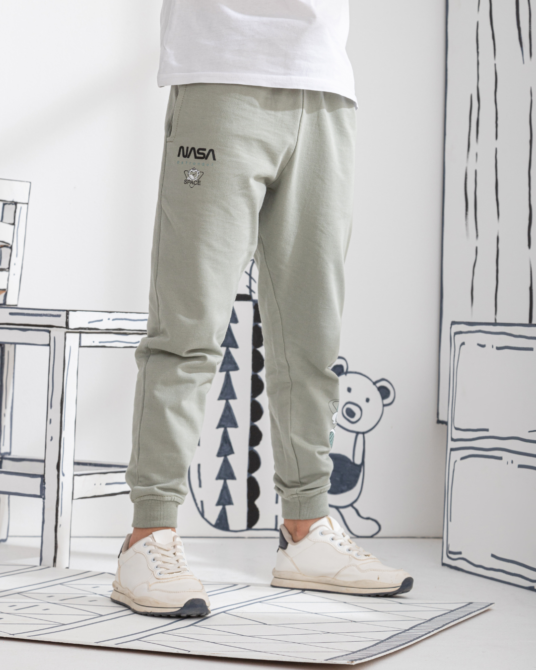 بنطلون أولادي سمر ميلتون