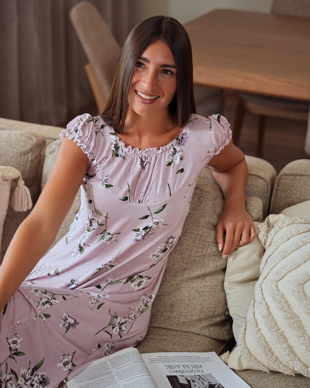 قميص حريمي مشجر ورد جابونيز