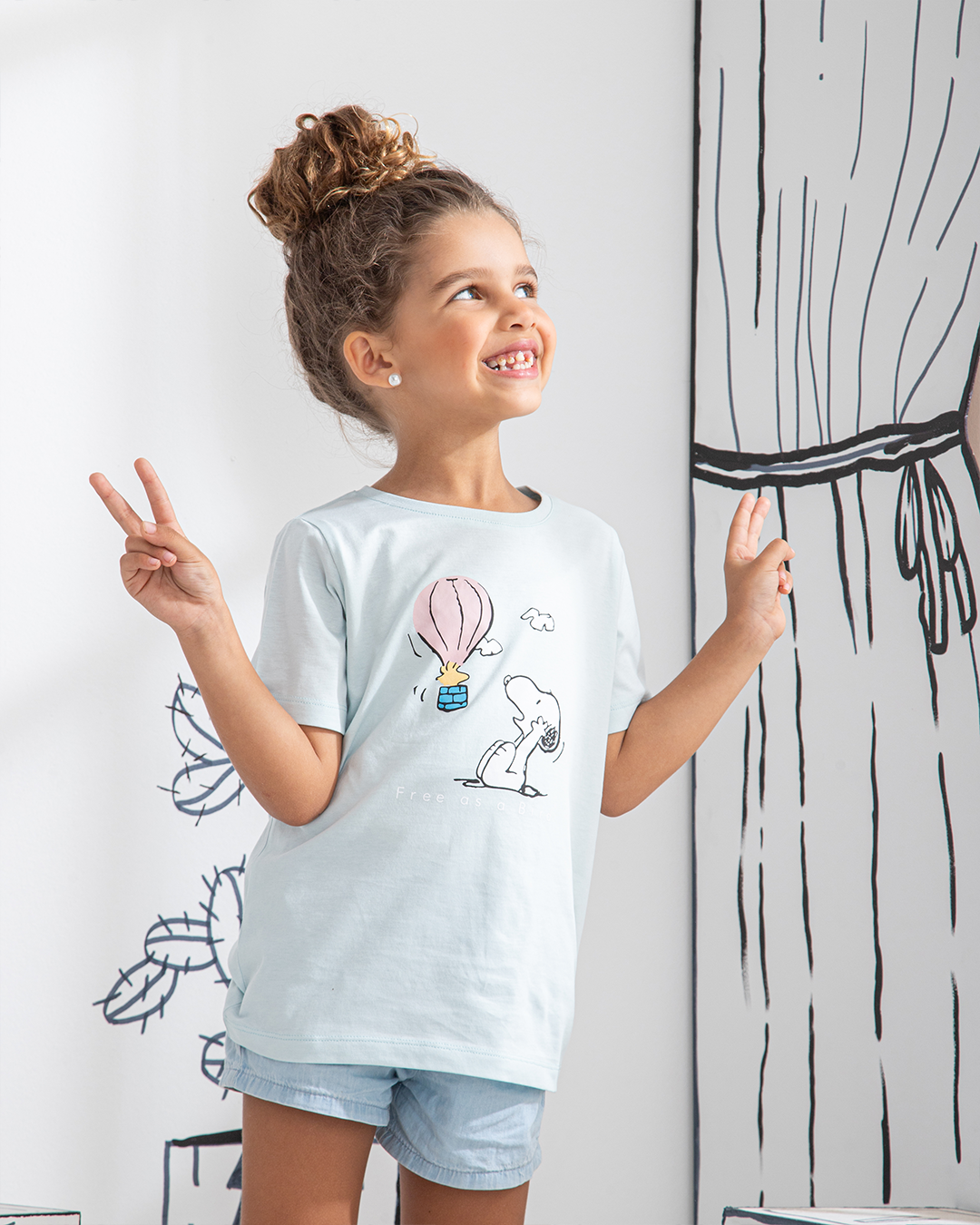 Snoopy تيشرت نص كم بناتي