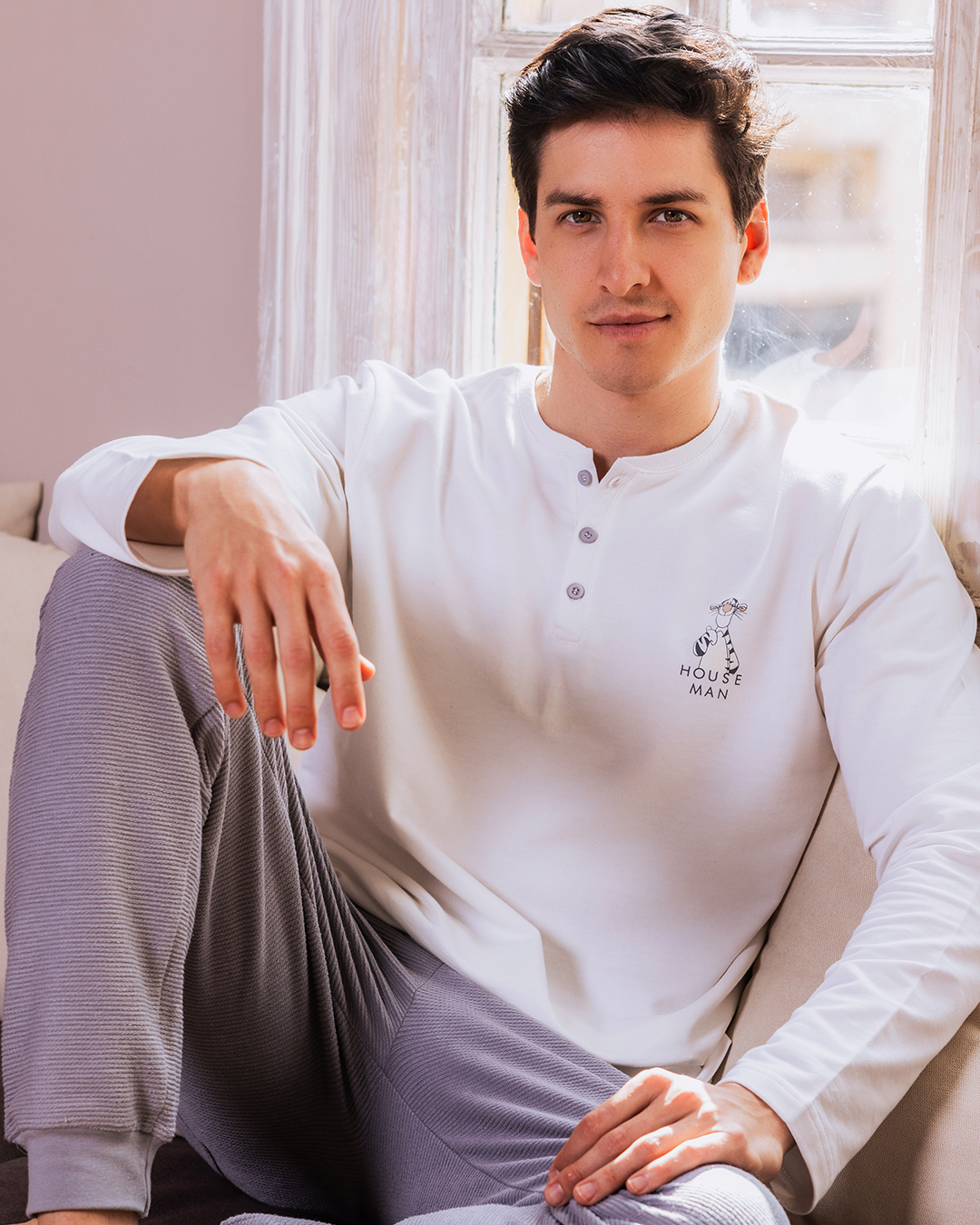 Tigger House Man بيجاما رجالي كُم طويل