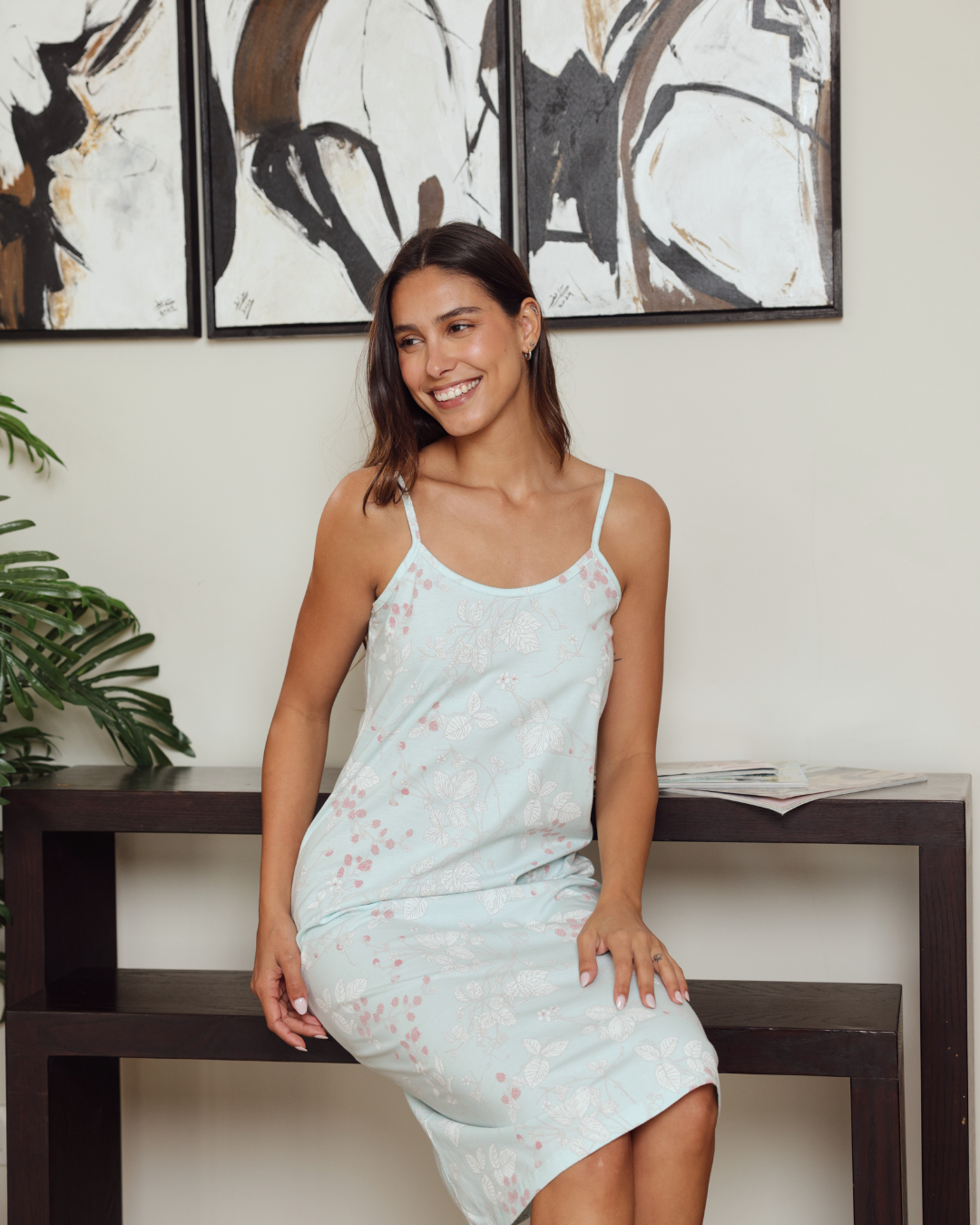 نايت شيرت حريمي حمالة شانيل مشجر