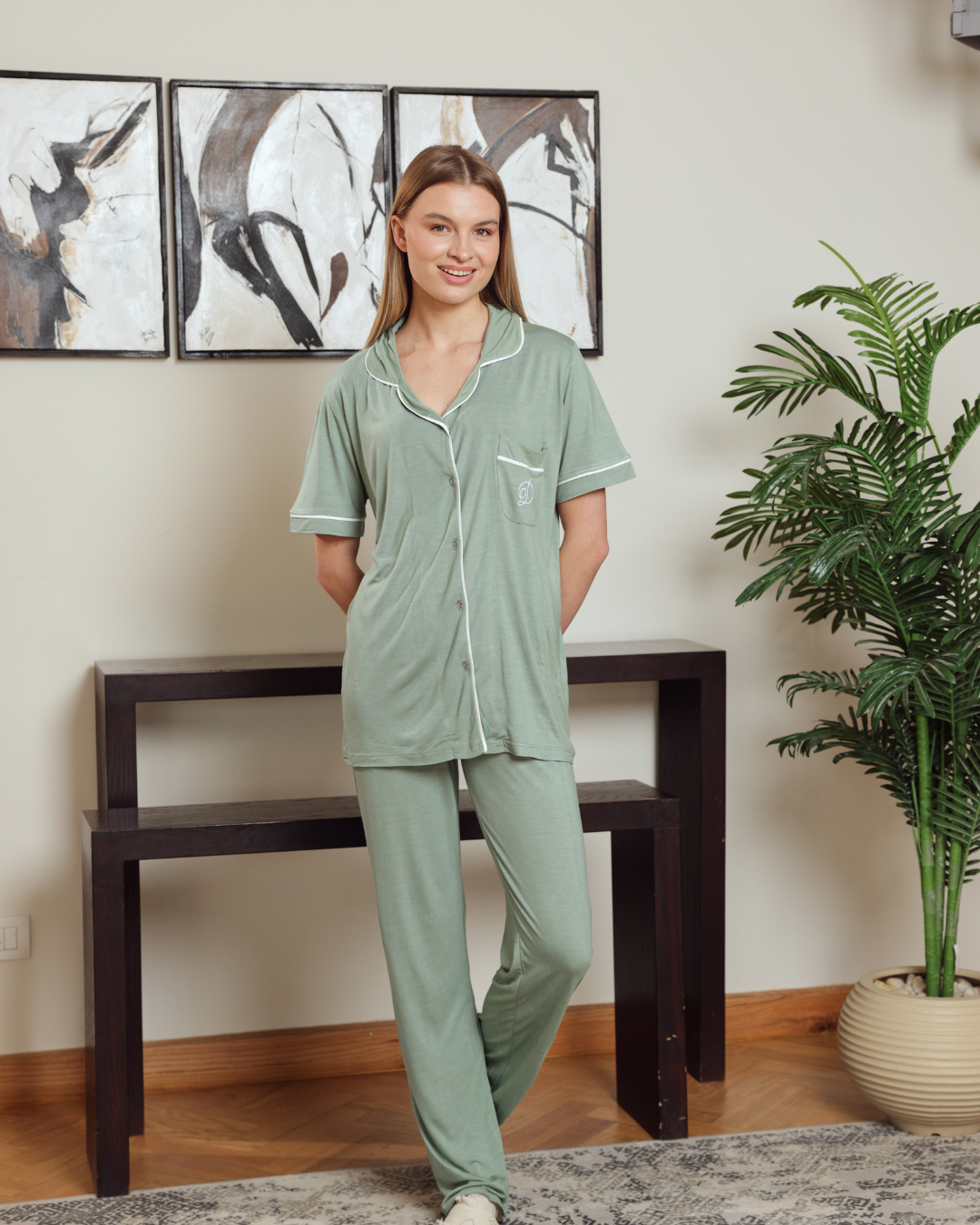 Women's classic plain half-sleeve pajamas