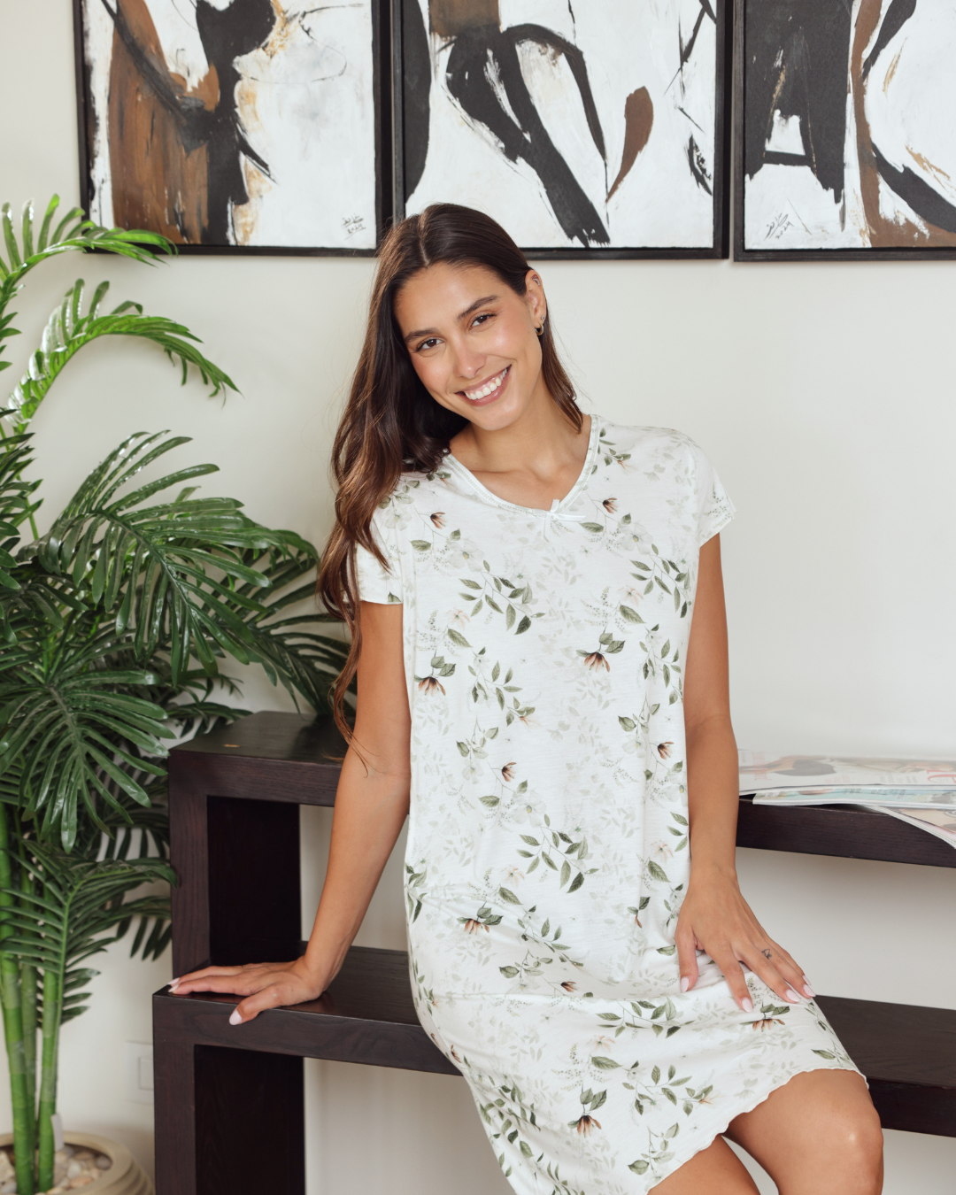 نايت شيرت حريمي نص كم قصير مطبوع فروع شجر