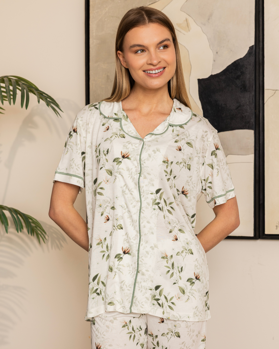 بيجاما حريمي نص كم و بنطلون كلاسيك فروع شجر