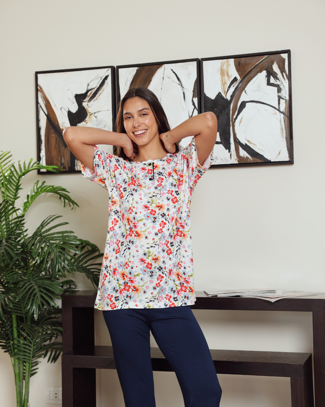 Women's half-sleeved round-neck pajamas