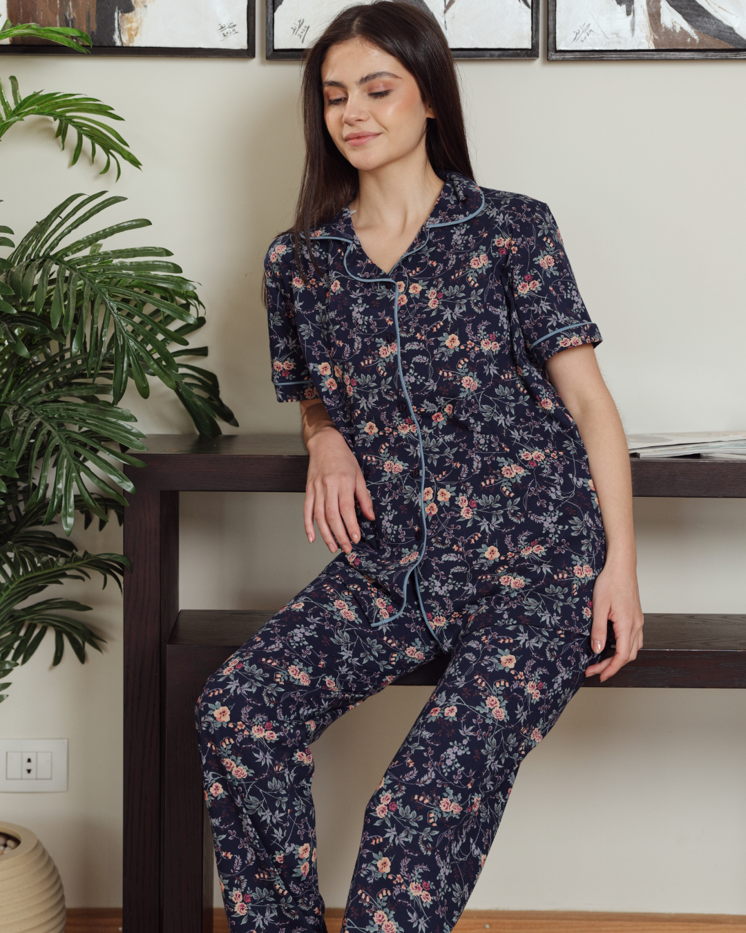 Women's pajamas, classic printed pants