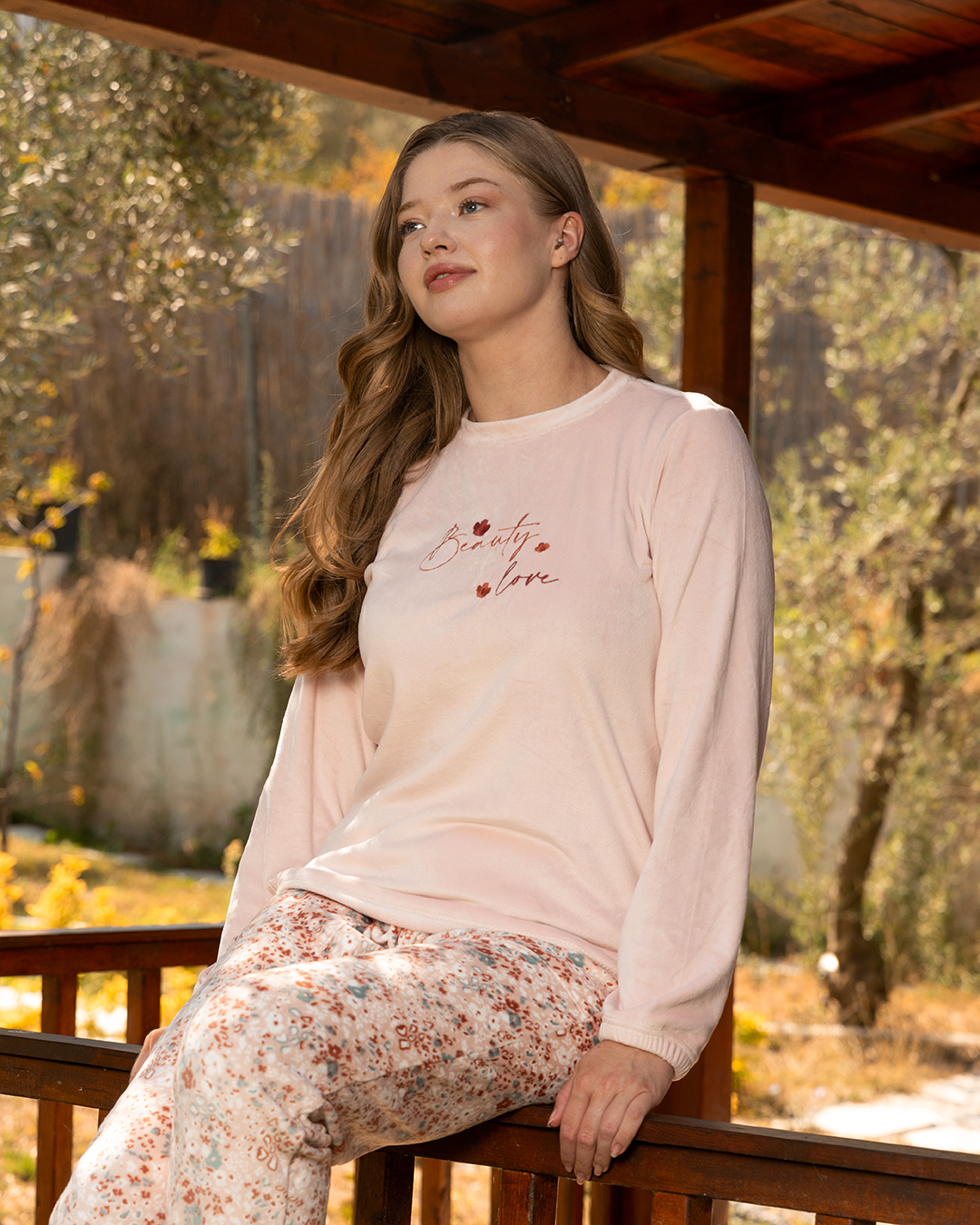 Beauty of Love بيجاما  حريمي   بكم وبنطلون قطيفة قطن