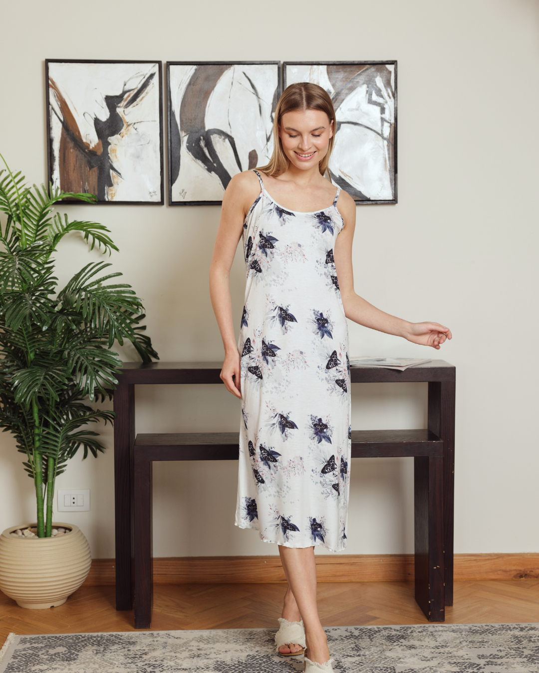 Chanel Women's Night Shirt Printed Rose Navy