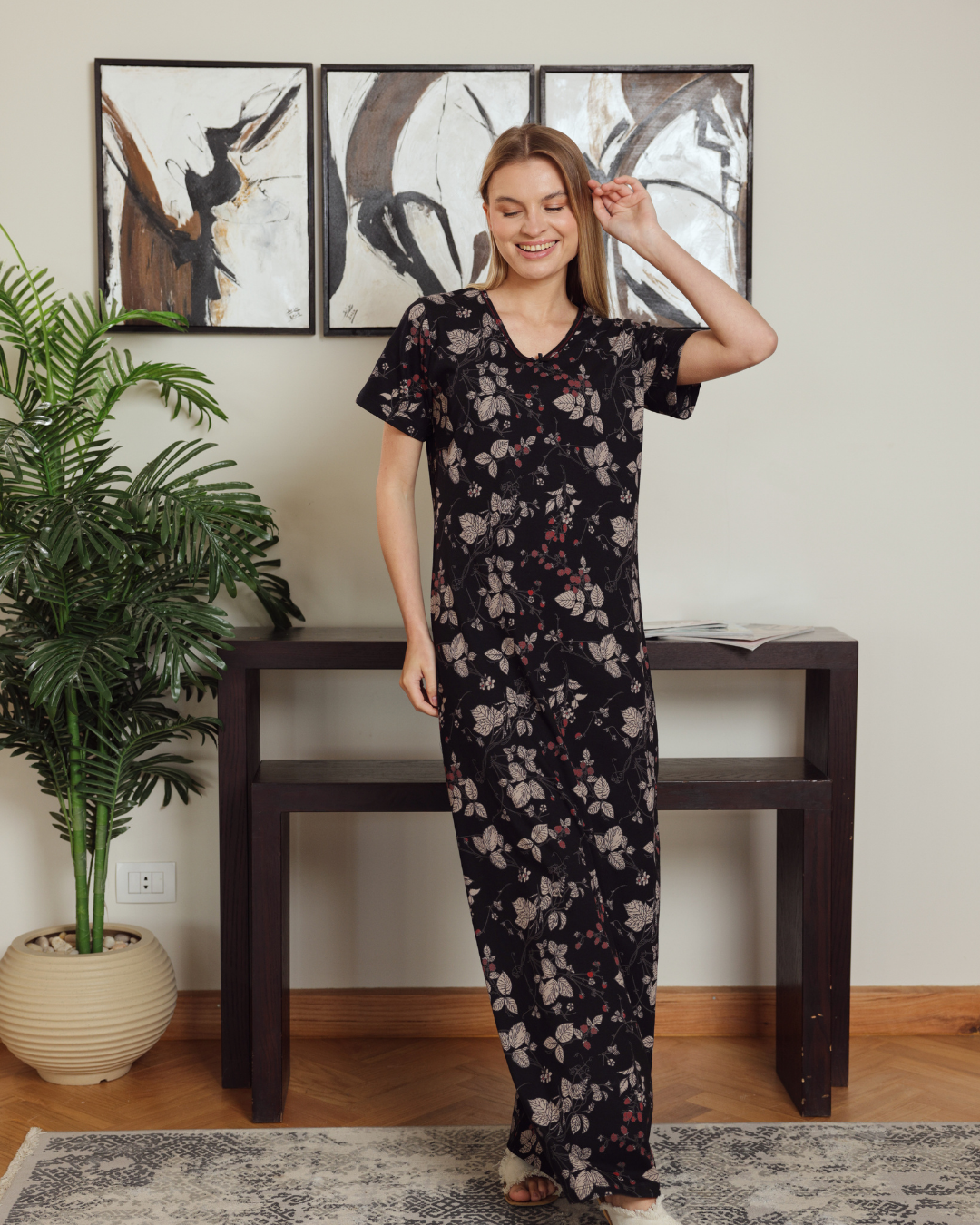 نايت شيرت حريمي نص كم v مشجر