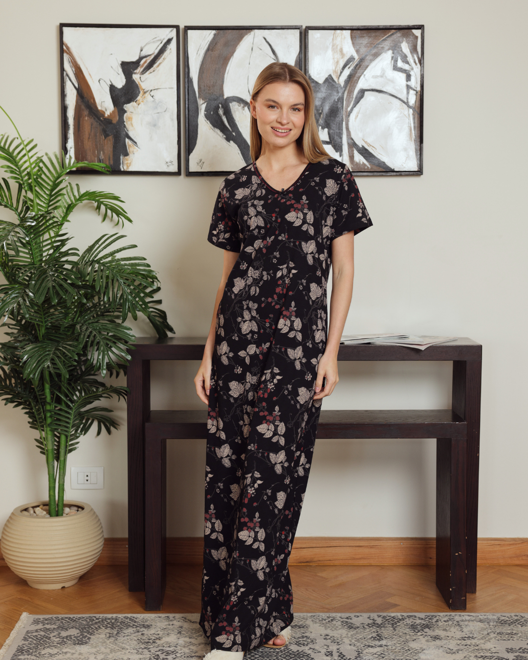 نايت شيرت حريمي نص كم v مشجر