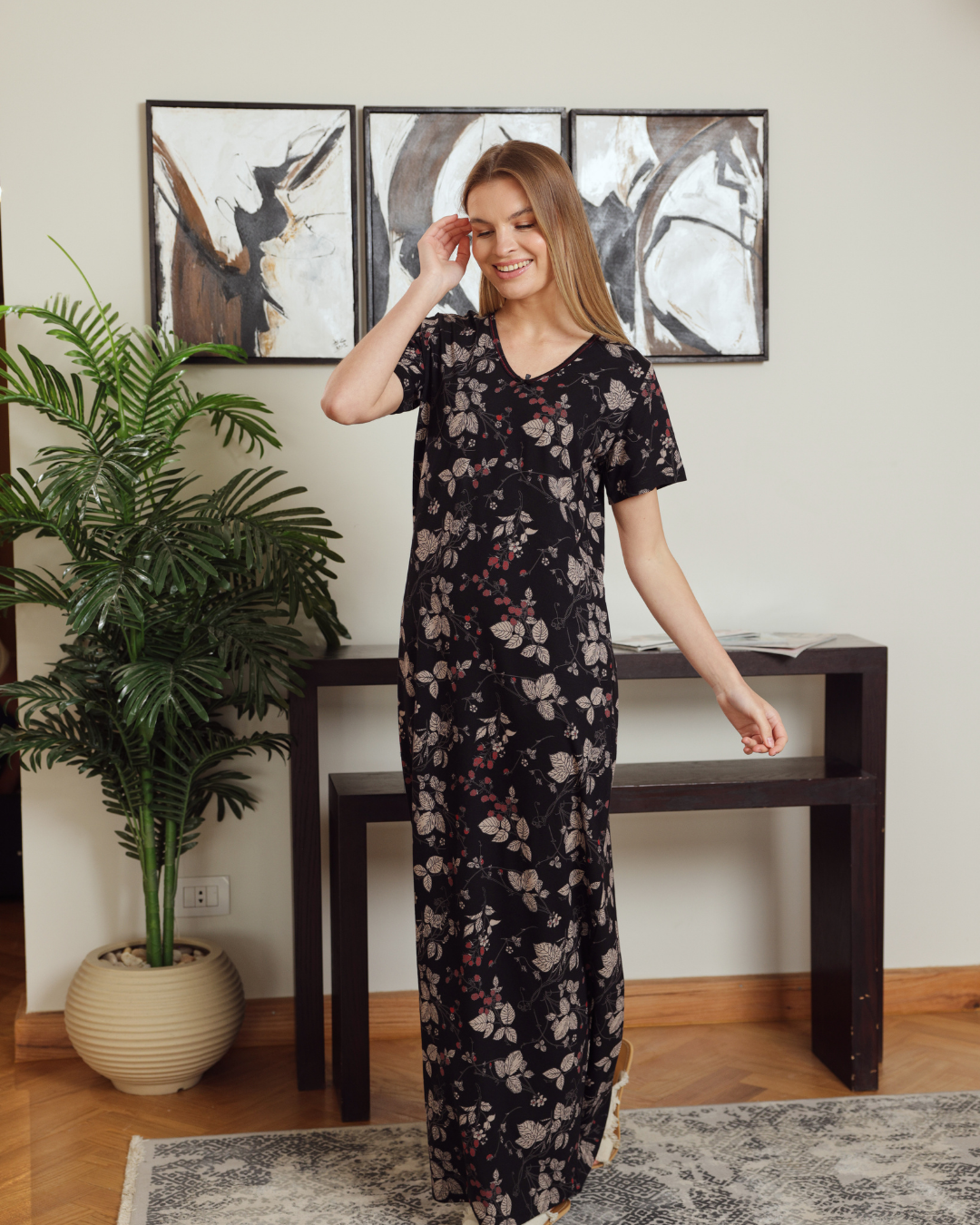 نايت شيرت حريمي نص كم v مشجر