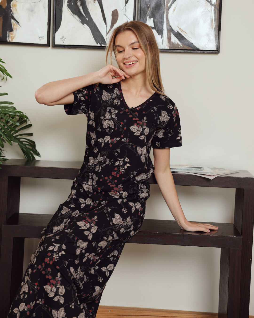 نايت شيرت حريمي نص كم v مشجر