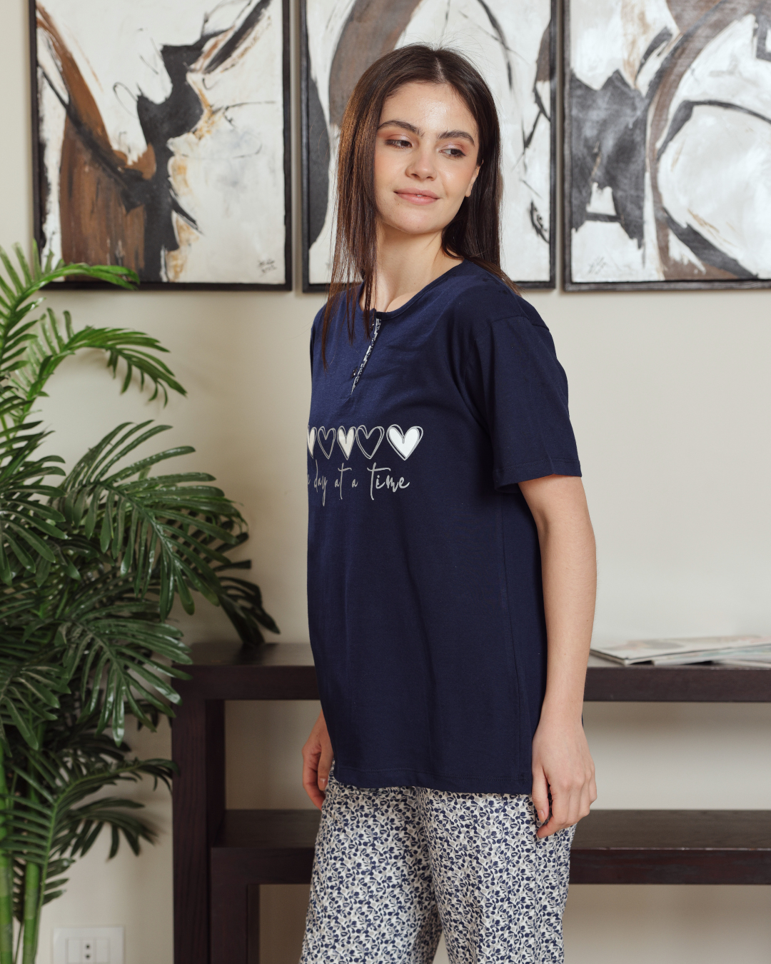 بيجاما حريمي نص كم مطبوع قلوب