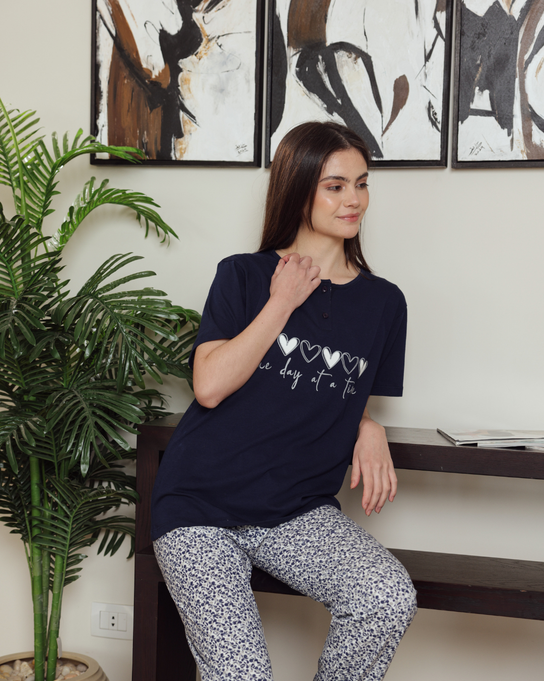 بيجاما حريمي نص كم مطبوع قلوب