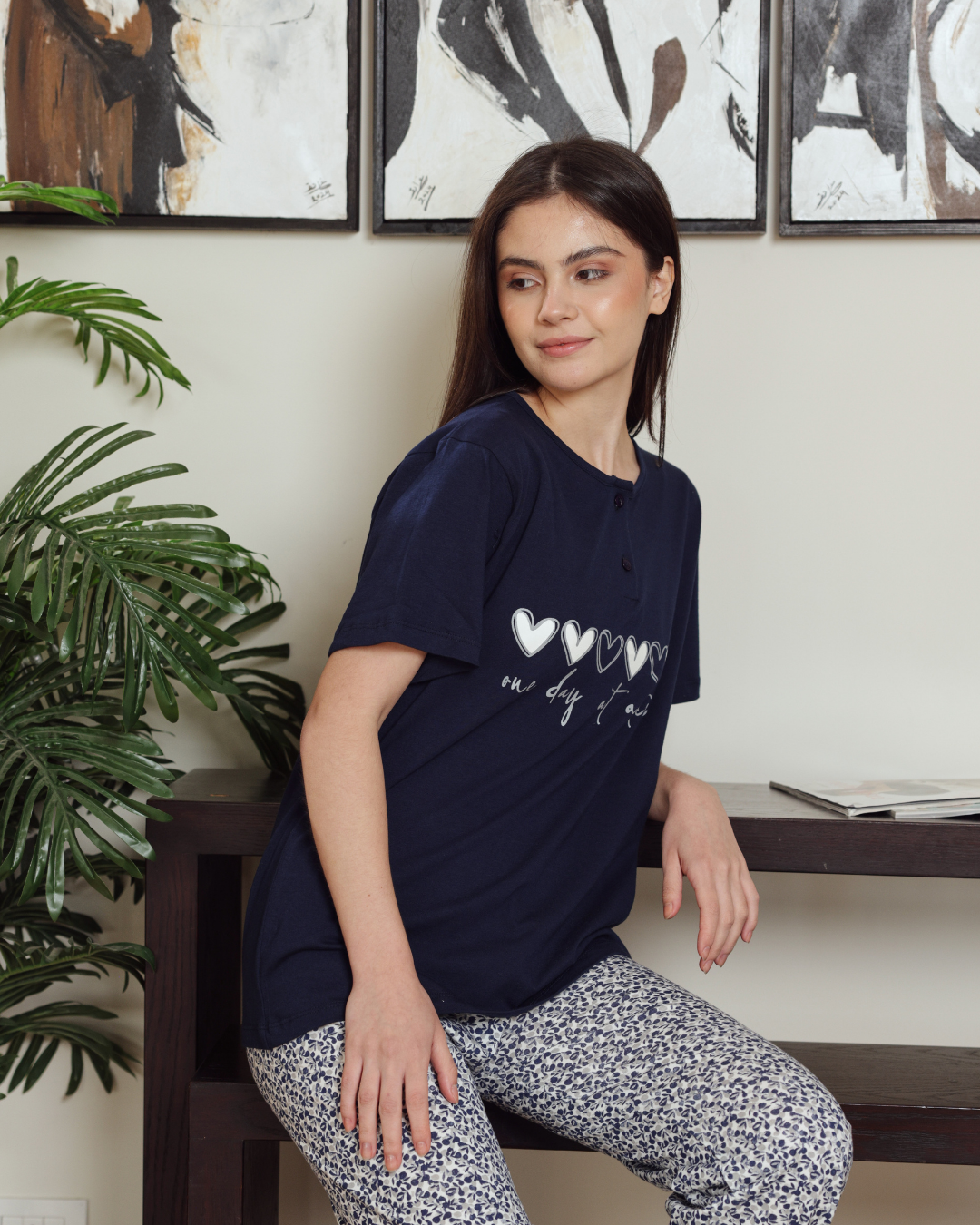 بيجاما حريمي نص كم مطبوع قلوب