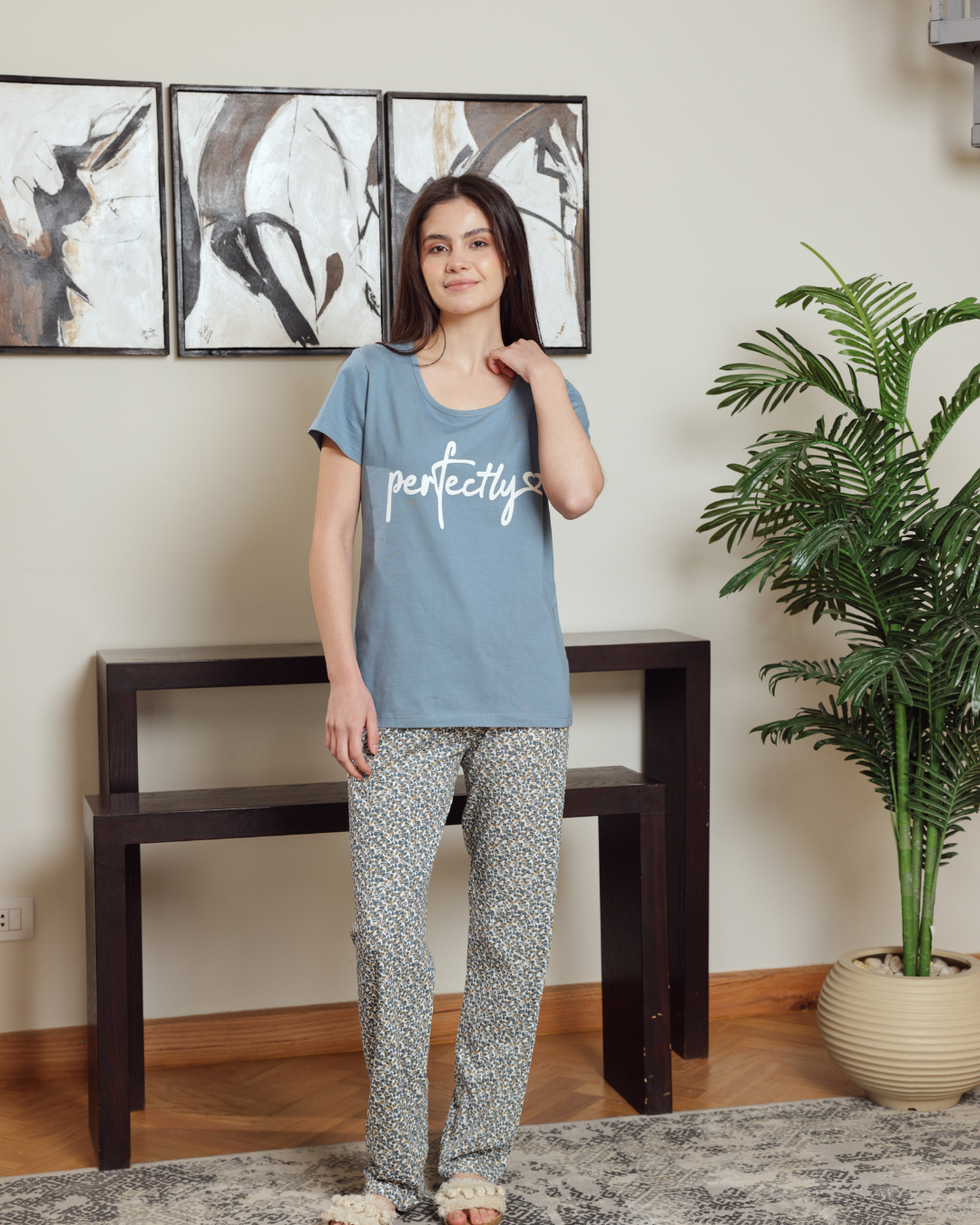 بيجاما حريمي نص كم سادة بنطلون مشجر