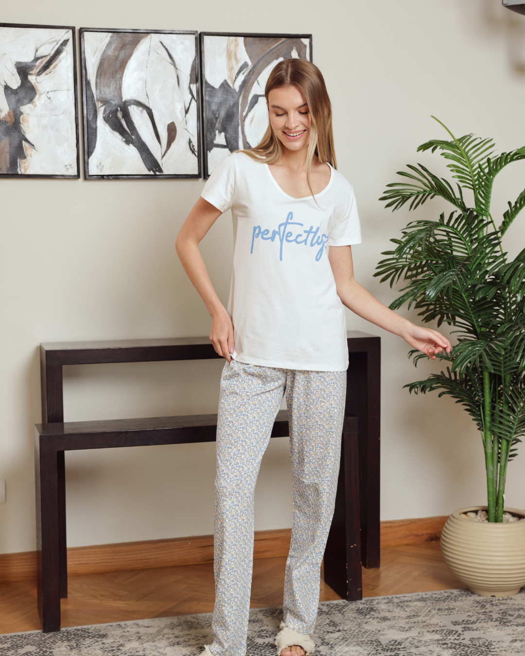 بيجاما حريمي نص كم سادة بنطلون مشجر