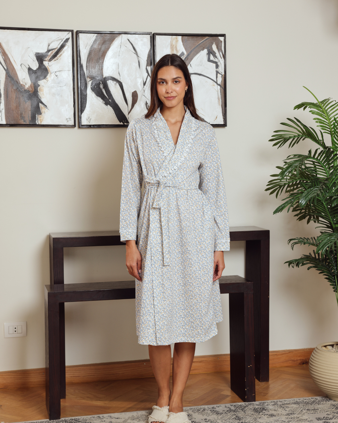 روب حريمي قصير مشجر