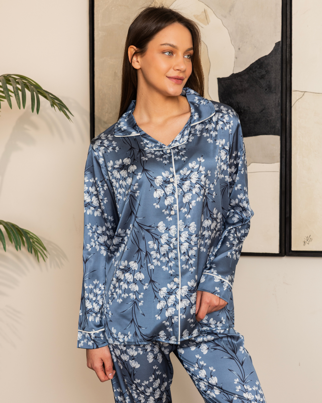 Women's satin pajamas and classic printed full pants