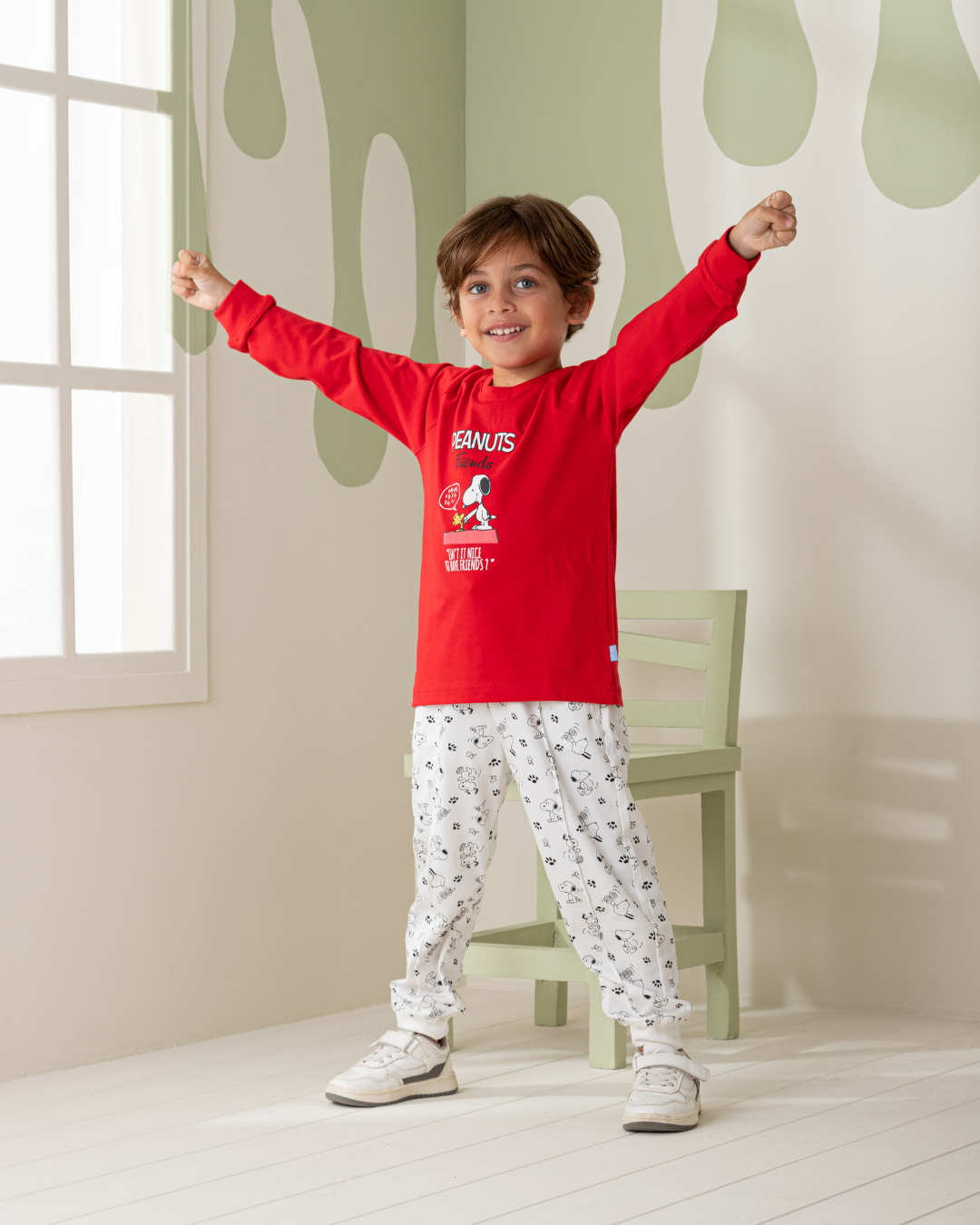 Snoopy friends بيجاما أولادي كُم طويل