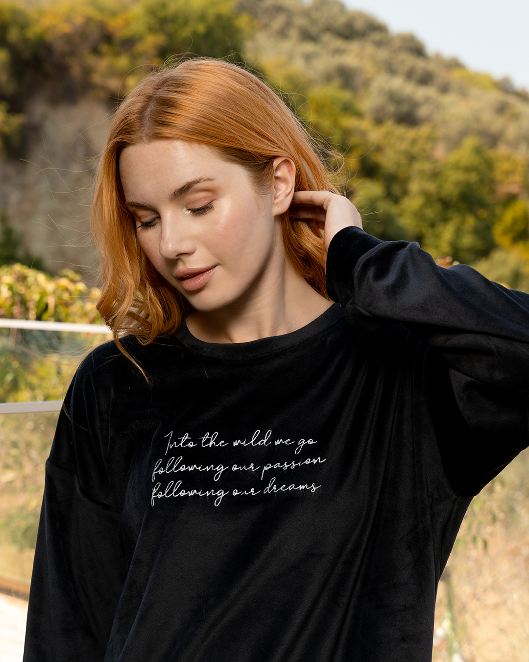 Into the wild we go بيجاما حريمي كُم طويل