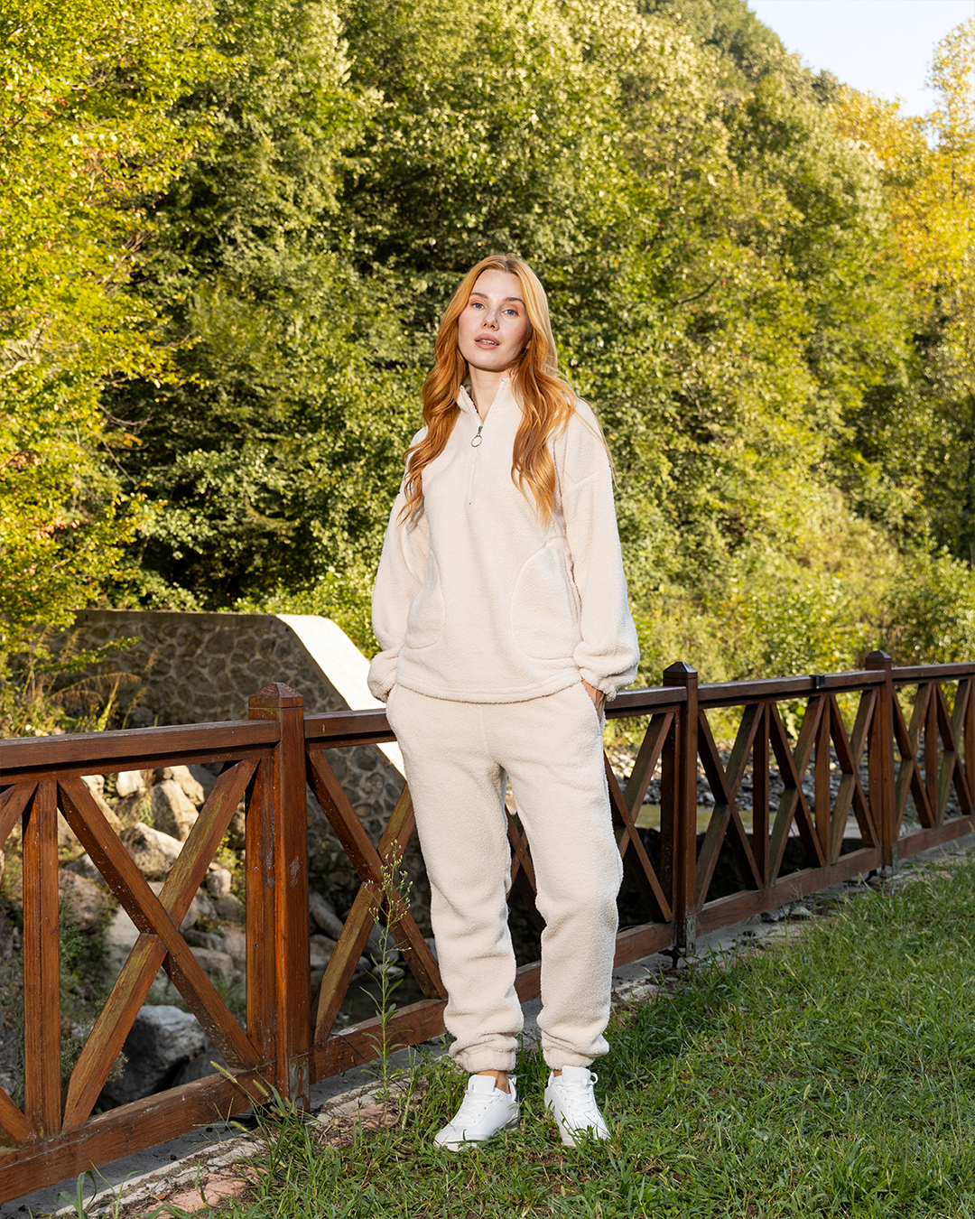 بيجاما رقبة عالية