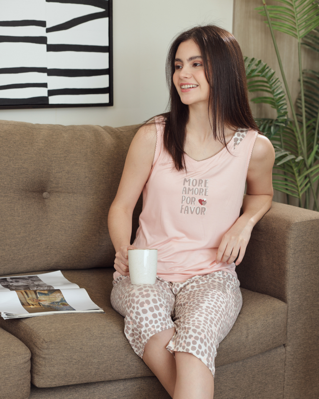 Women's pajamas, a wide shoulder, pyromuda trousers, printing a small heart