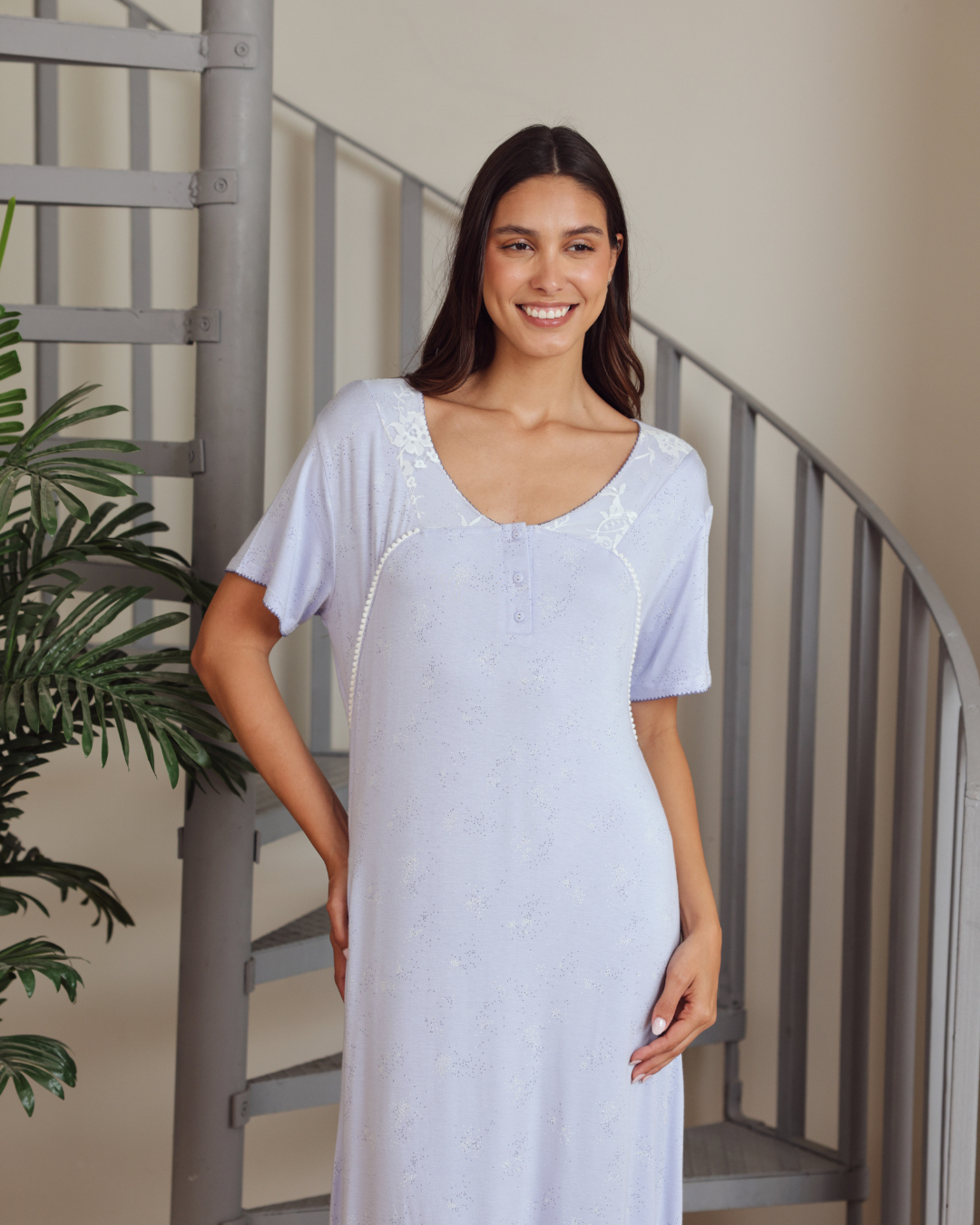 نايت شيرت طويلة نصف كم  مطبع منقط