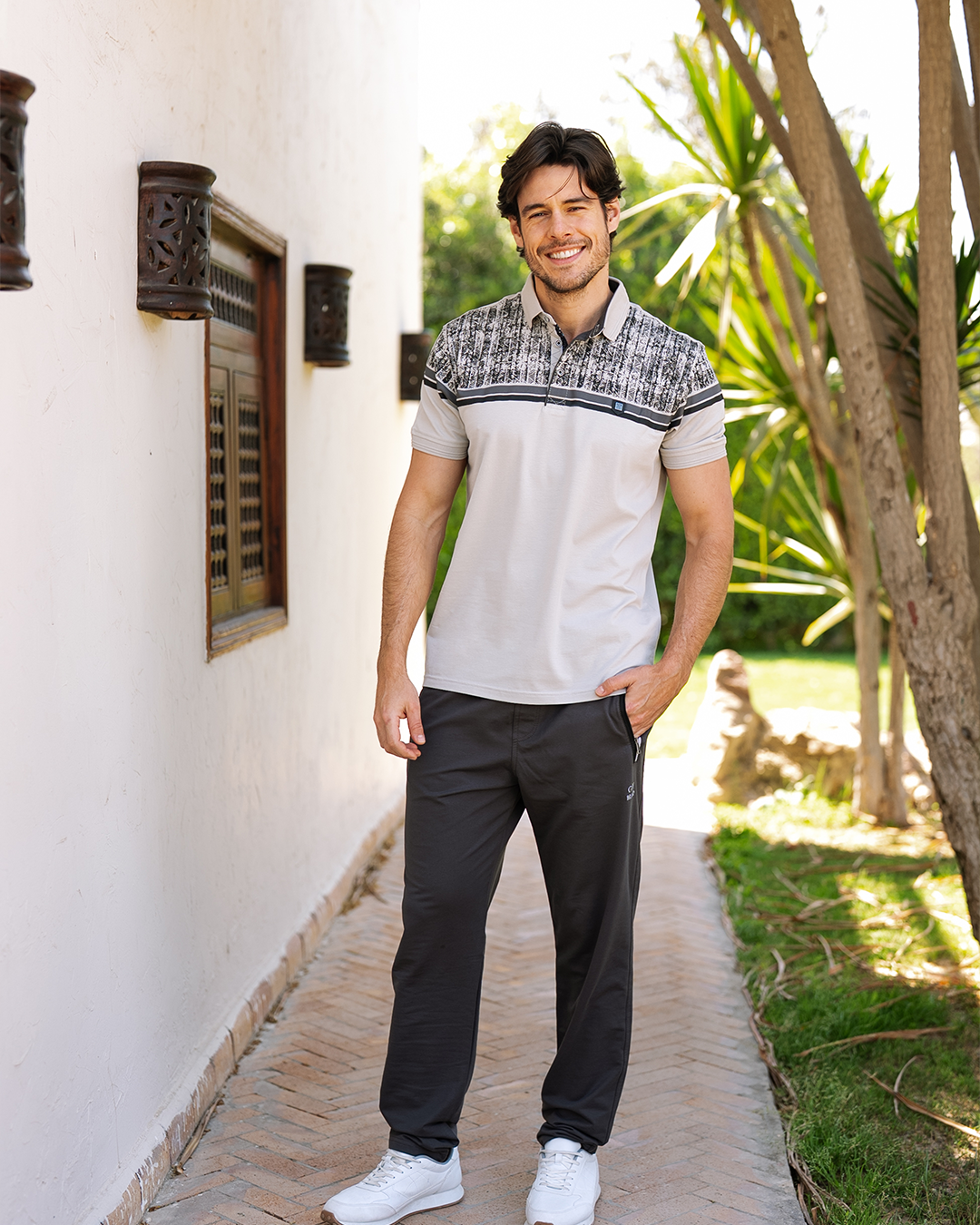 Basic بيجاما رجالي نص كم مشجرة بياقة و بنطلون