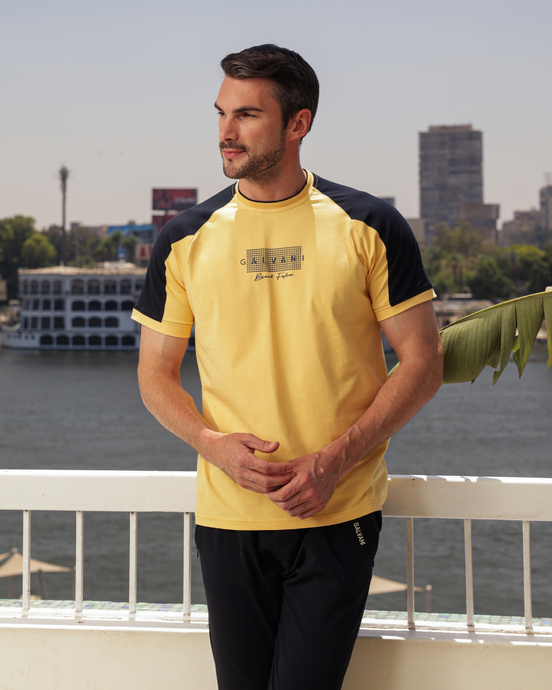 Brand Fashion Men's pajamas text, how many and trousers