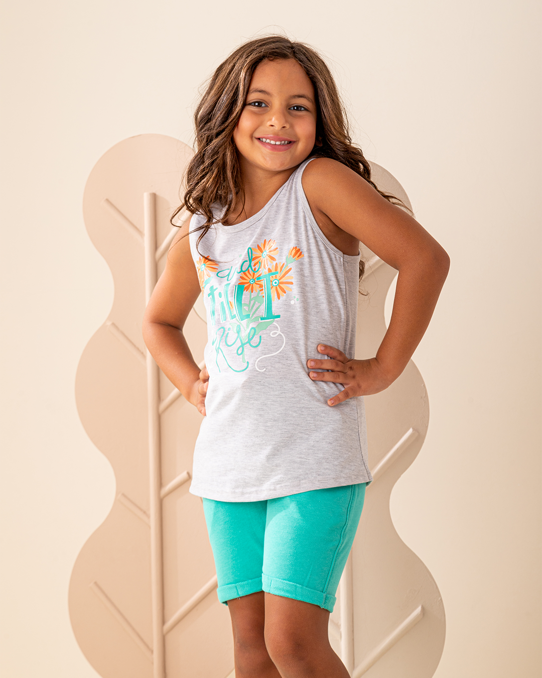 طقم بناتي طباعة الورود