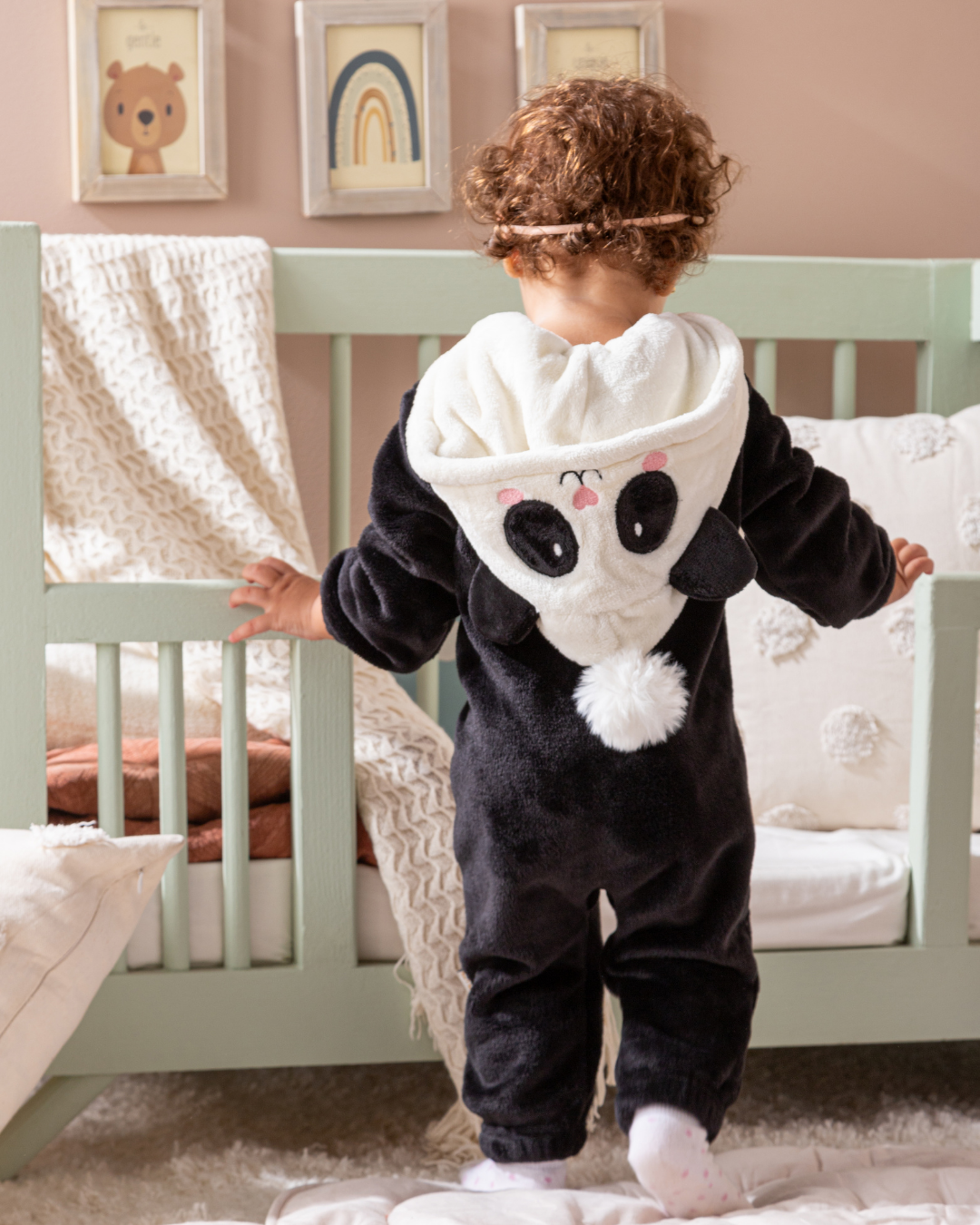 baby panda baby jumpsuit with cabochon and polar zippers lined with fur