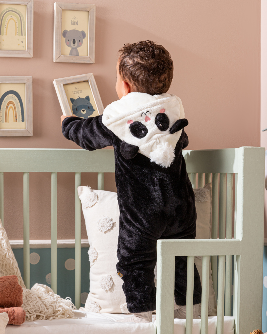 baby panda baby jumpsuit with cabochon and polar zippers lined with fur