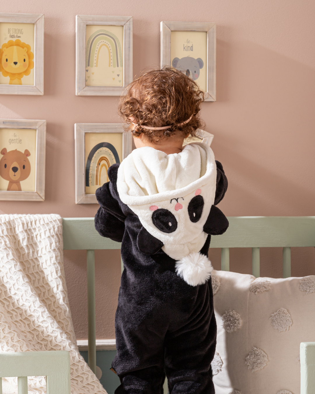baby panda baby jumpsuit with cabochon and polar zippers lined with fur