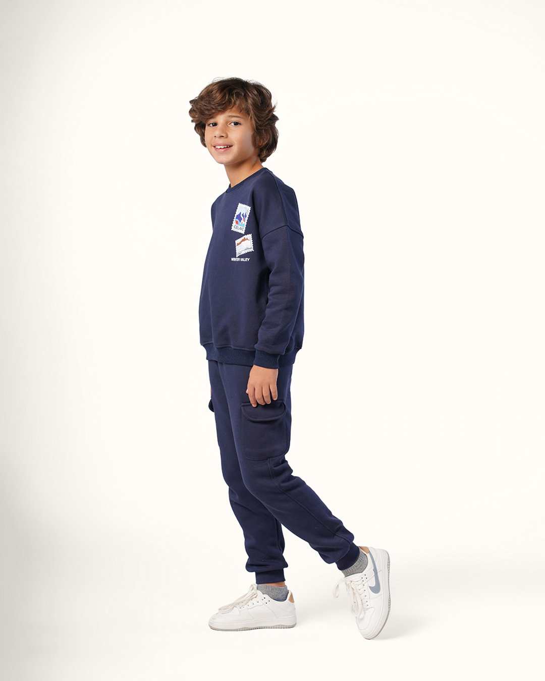 Enfants en pyjamas en Islande enfants